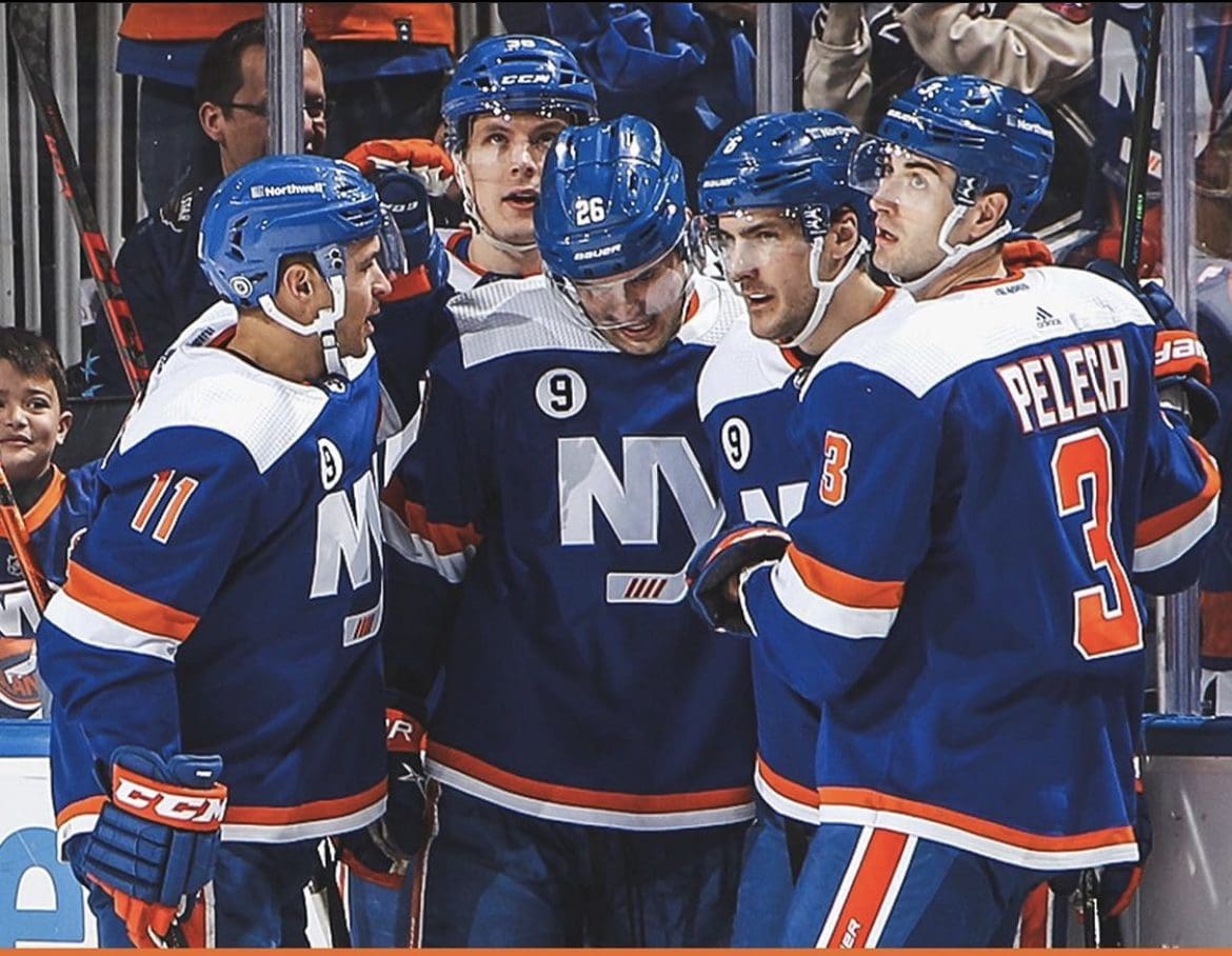 New York Islanders comeback in third again, knocking off Rangers