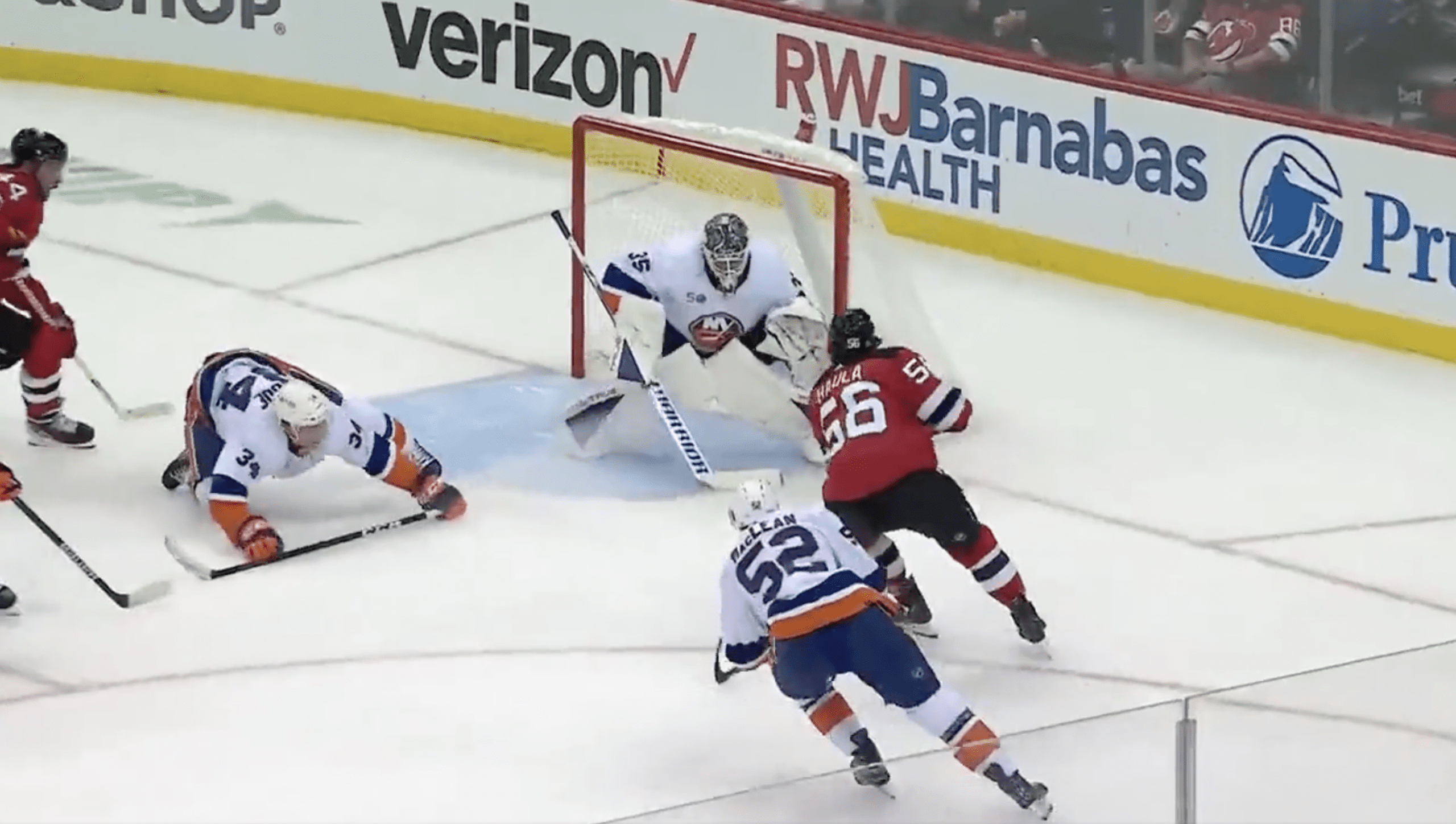 4 Takeaways From New Jersey Devils' 4-1 Loss to the Lightning