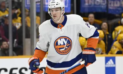 scott-mayfield-new-york-islanders