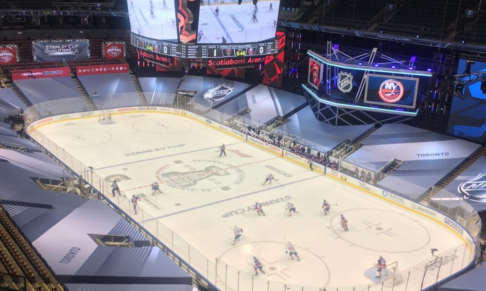 NHL Islanders enjoying back to backs in Toronto hub