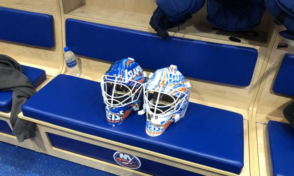 New York Islanders goaltenders mask