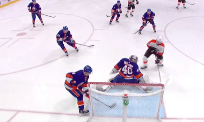 New York Islanders lose to the Flyers