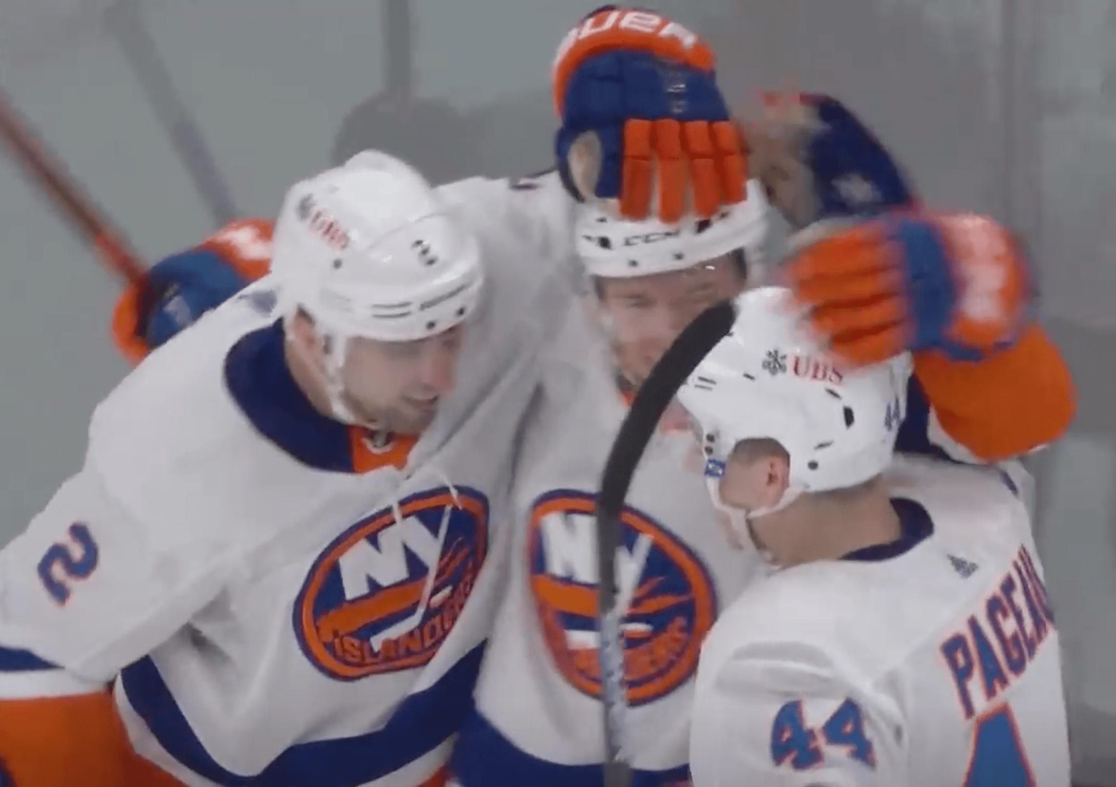New York Islanders win