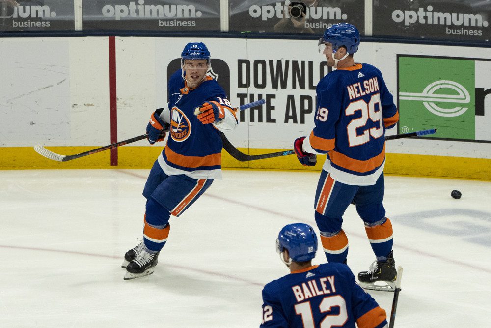 New York Anthony Beauavillier (18) reacts to scoring a goal with New York Islanders Center Brock Nelson.