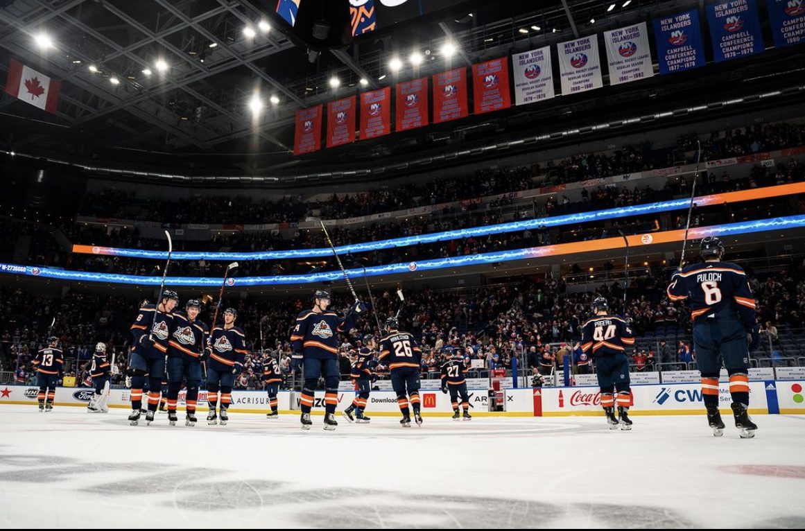 New York Islanders (Photo courtesy of New York Islanders Instagram)